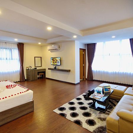 Aries Hotel Нячанг Экстерьер фото