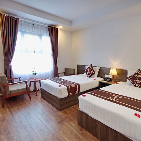 Aries Hotel Нячанг Экстерьер фото