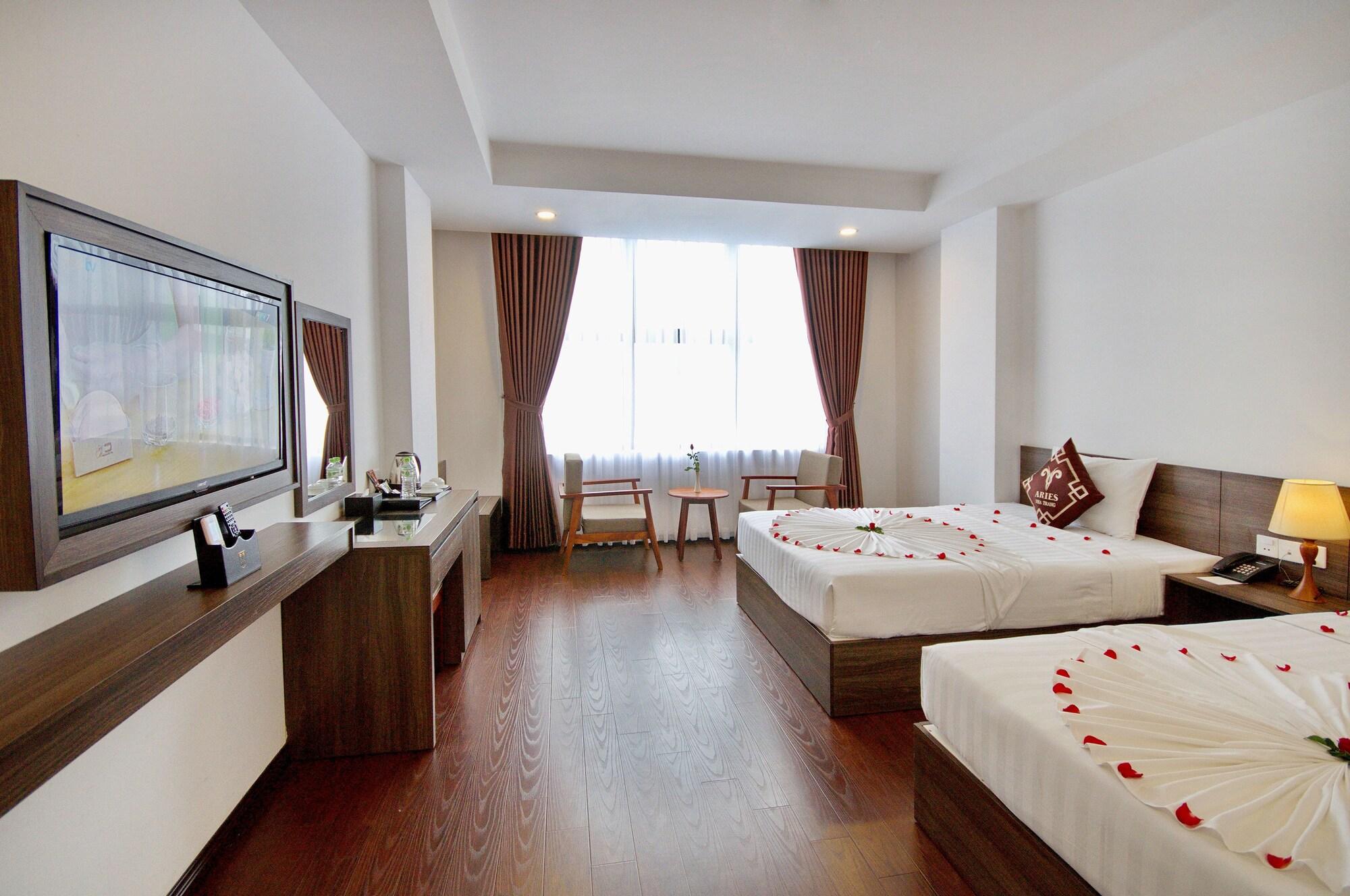 Aries Hotel Нячанг Экстерьер фото