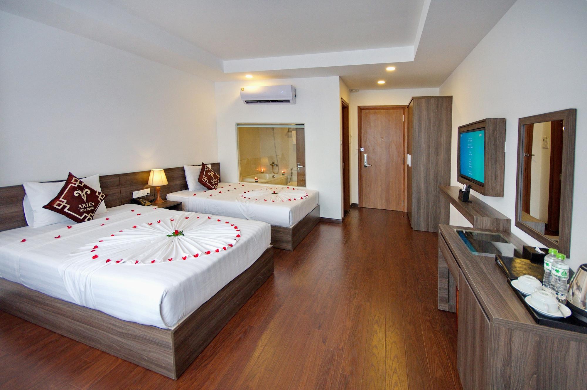 Aries Hotel Нячанг Экстерьер фото