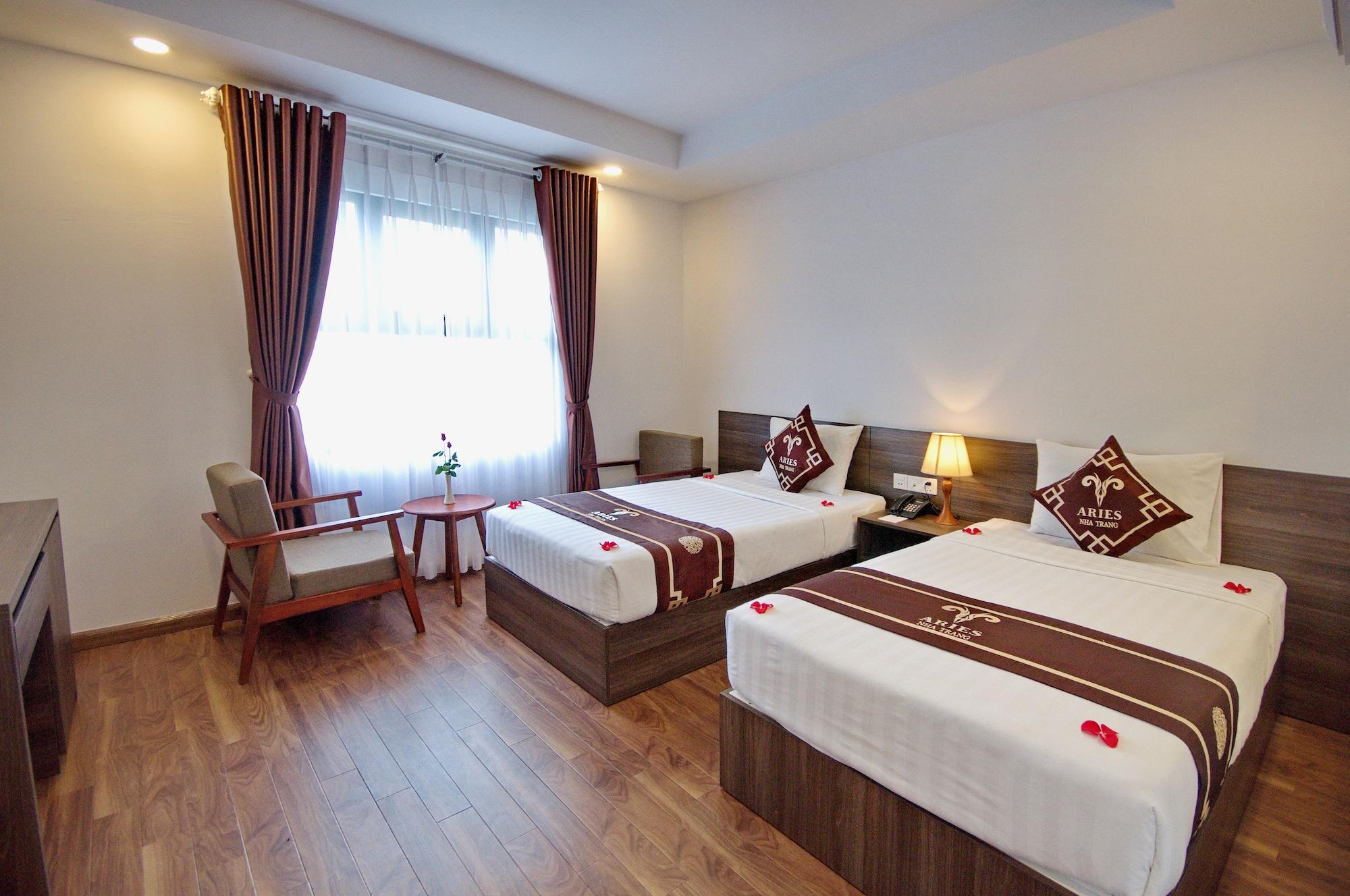 Aries Hotel Нячанг Экстерьер фото