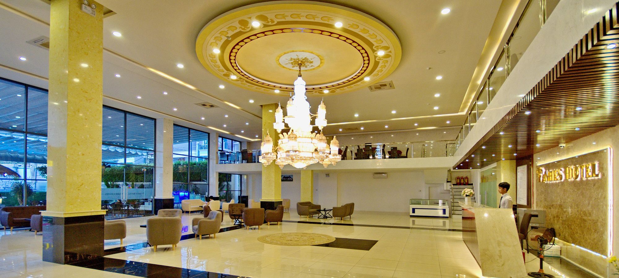 Aries Hotel Нячанг Экстерьер фото