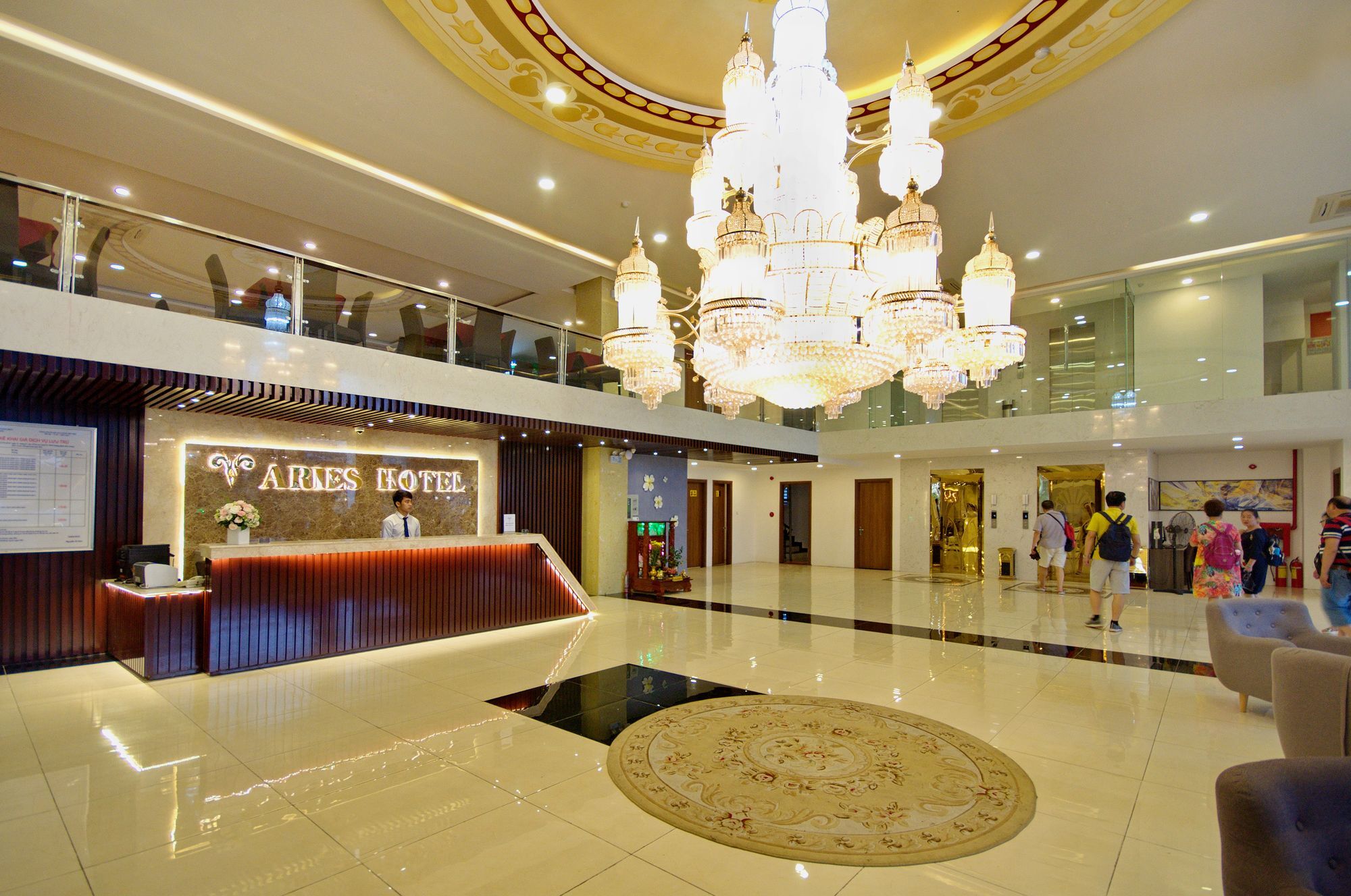 Aries Hotel Нячанг Экстерьер фото